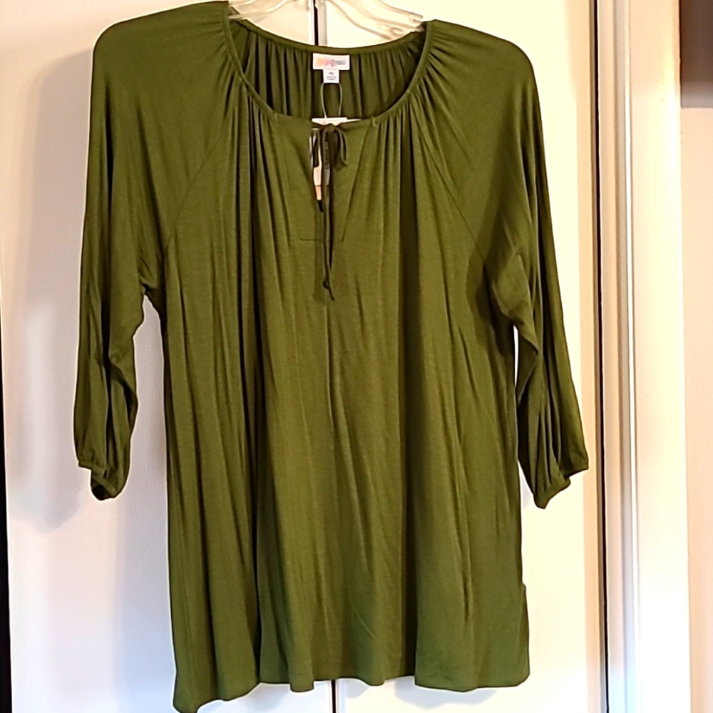 LuLaRoe Debra Shirt NWT XL